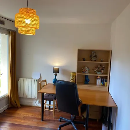 Grand F4 Bien Situe Pour Visiter Paris Apartment *