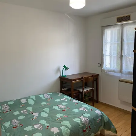 Apartment Grand F4 Bien Situe Pour Visiter Paris *