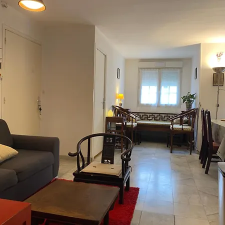Grand F4 Bien Situe Pour Visiter Paris Apartment